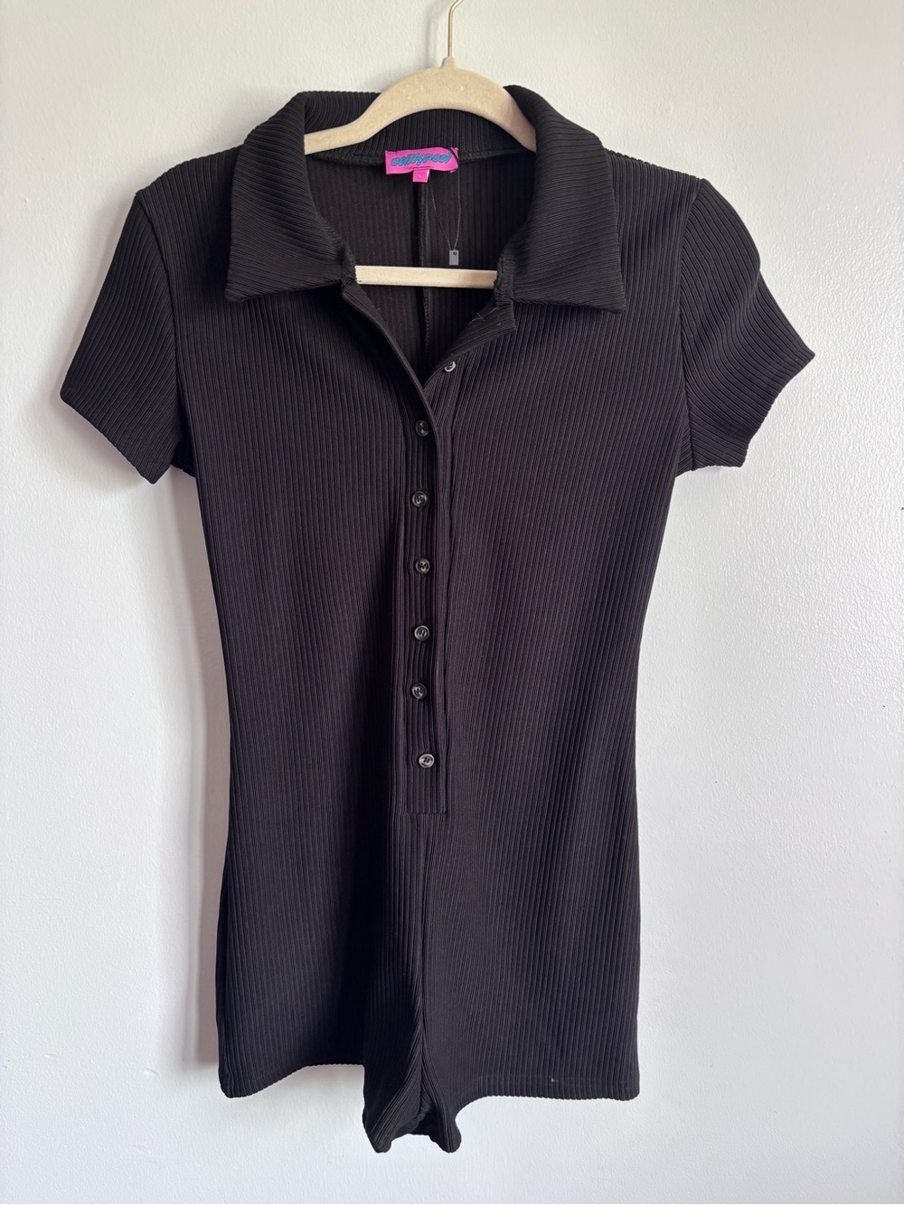 Edited Black Ribbed Polo Button Romper size Large